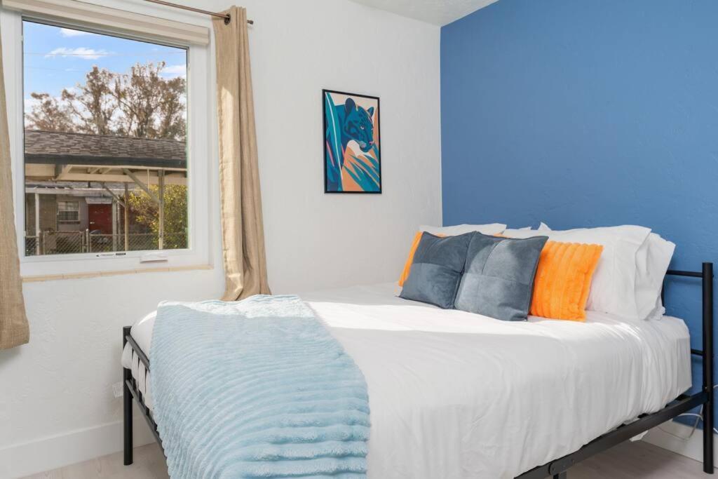 Smart Bungalow: 10-Min To Uf, Central Location Gainesville Dış mekan fotoğraf