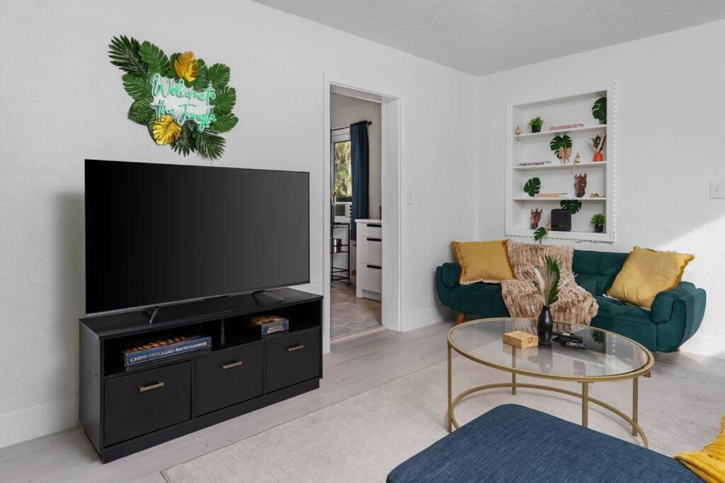 Smart Bungalow: 10-Min To Uf, Central Location Gainesville Dış mekan fotoğraf